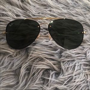 Rayban sunglasses 3584N 🕶